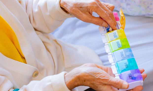 Deprescribing in older people: new guidelines to lead the way